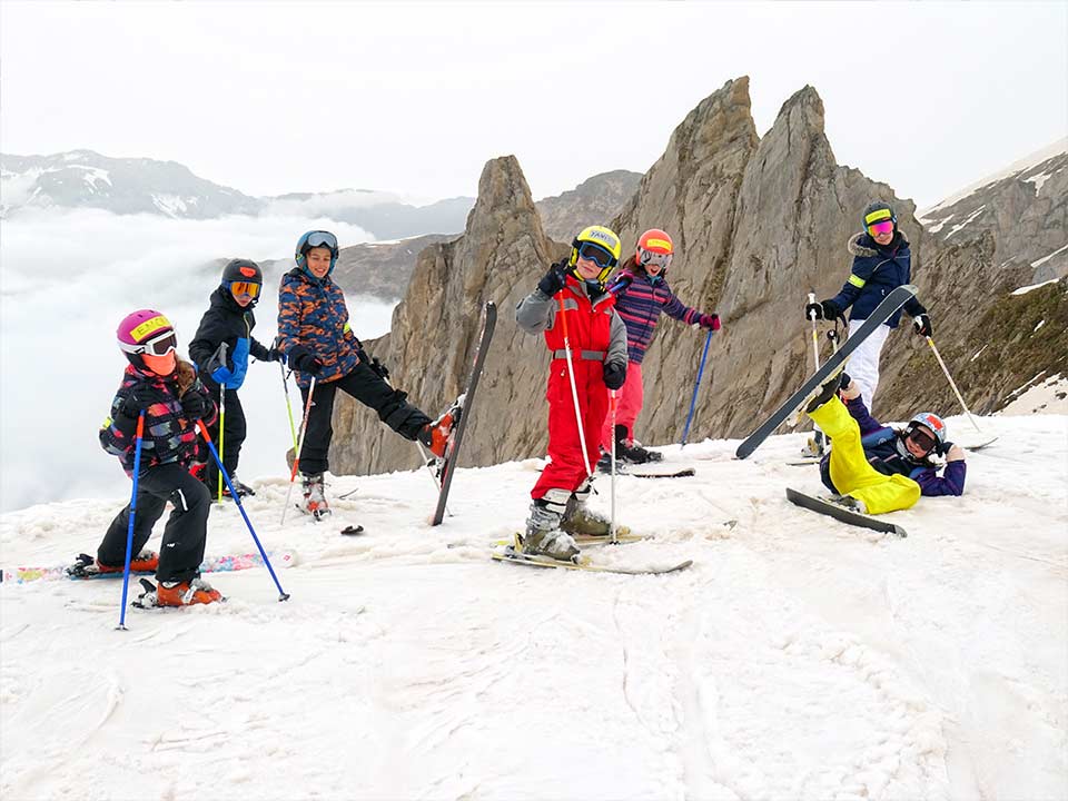 Faire du ski avec l'amicale laïque l'espérance de serres-castet